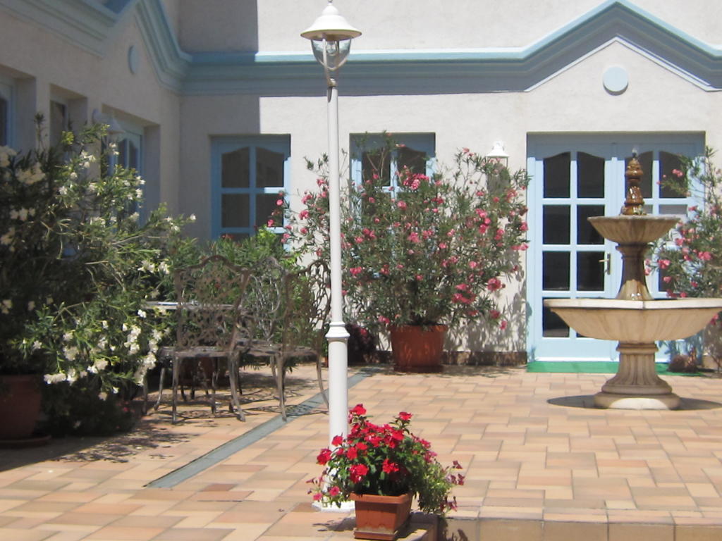 Csigahaz Panzio Hotel Gyula Bilik gambar